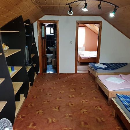 Hompot Accommodation Deva Extérieur photo