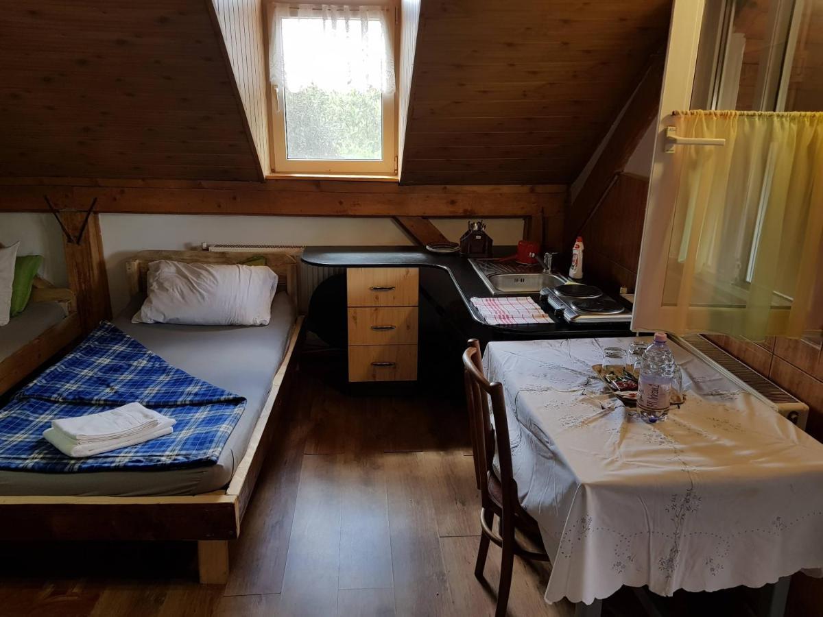 Hompot Accommodation Deva Extérieur photo