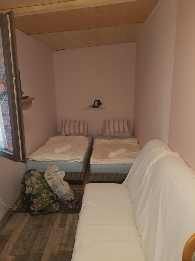 Hompot Accommodation Deva Extérieur photo
